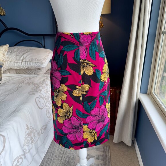 Vivid Fuschia With Yellow and Teal Tropical Floral Print Pencil Skirt - Picture 5 of 8